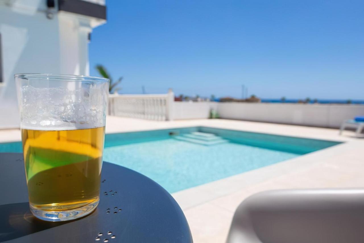 Villa Suncity Boutique Beachfront Ayia Napa Exterior photo